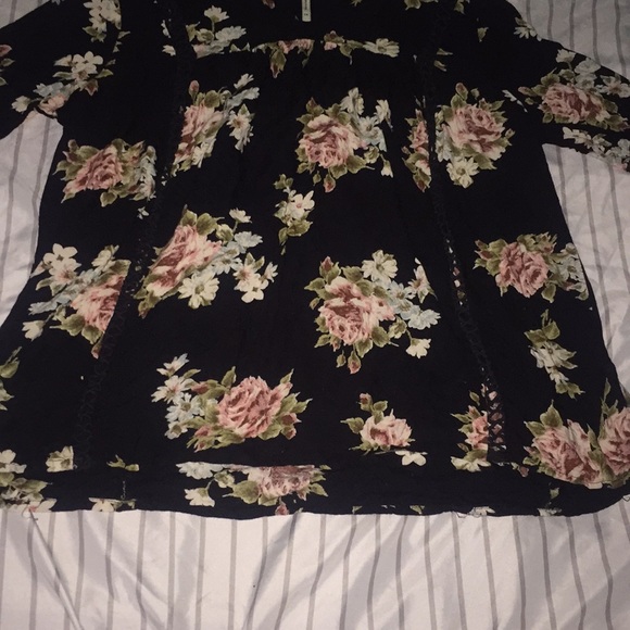 Blouse!! - Picture 8 of 8